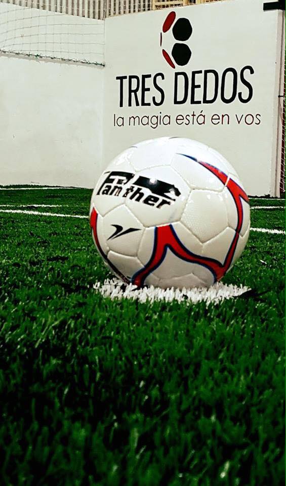 Imagen de Tres Dedos Fútbol 5