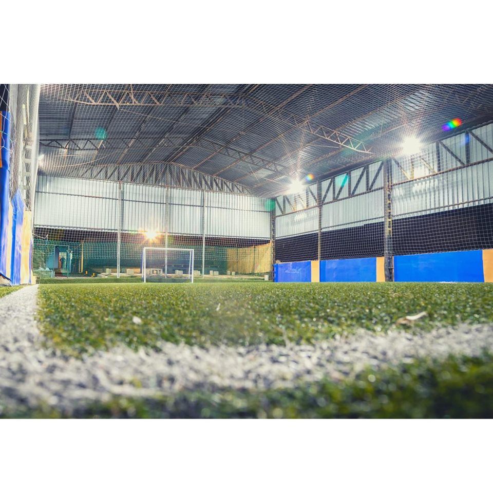 Imagen de Cortita y al pie Fútbol 5